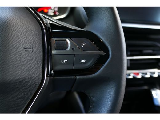 Peugeot 2008 1.2 PURETECH 130PK ACTIVE PACK / NAVI / CLIMA / LED / PDC / 16"LMV / STOELVERWARMING / BLUETOOTH ... ActivLease financial lease