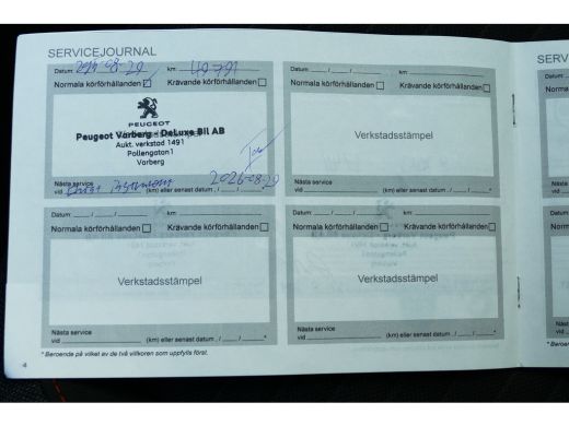 Peugeot 2008 1.2 PURETECH 130PK ACTIVE PACK / NAVI / CLIMA / LED / PDC / 16"LMV / STOELVERWARMING / BLUETOOTH ... ActivLease financial lease