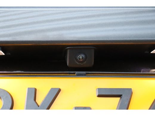 Peugeot 208 1.2 PURETECH 100PK ALLURE PACK / NAVI / LEDER / CLIMA / FULL-LED / PDC / CAMERA / 16" LMV / WINTE... ActivLease financial lease