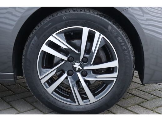 Peugeot 208 1.2 PURETECH 100PK ALLURE PACK / NAVI / LEDER / CLIMA / FULL-LED / PDC / CAMERA / 16" LMV / WINTE... ActivLease financial lease