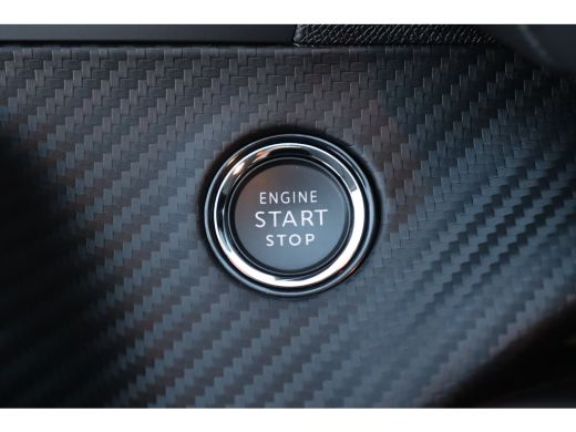 Peugeot 208 1.2 PURETECH 100PK ALLURE PACK / NAVI / LEDER / CLIMA / FULL-LED / PDC / CAMERA / 16" LMV / WINTE... ActivLease financial lease