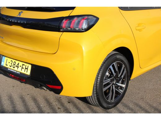 Peugeot 208 1.2 PureTech Allure Pack | Navigatie | Camera | 3D Instrumentenpaneel | Apple carplay |  Lichtmet... ActivLease financial lease