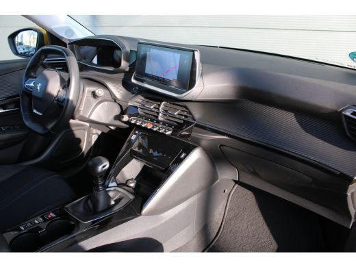 Peugeot 208 1.2 PureTech Allure Pack | Navigatie | Camera | 3D Instrumentenpaneel | Apple carplay |  Lichtmet... ActivLease financial lease