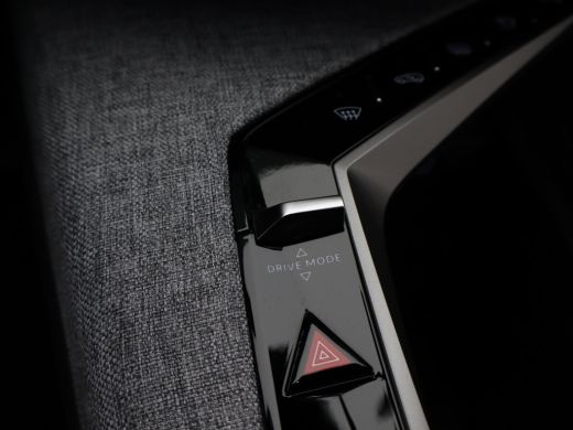 Peugeot 5008 1.2 Hybrid 136 Allure Automaat | 2 stoelen op derde rij | Apple Carplay/Android Auto|telefooninte... ActivLease financial lease