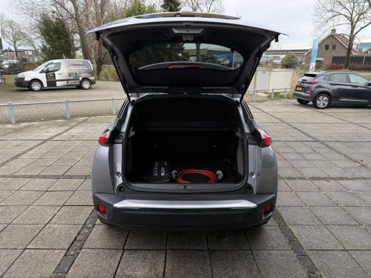 Peugeot e-2008 Aut. EV Allure 50kWh | Navi | Camera | 3D Cockpit | ActivLease financial lease