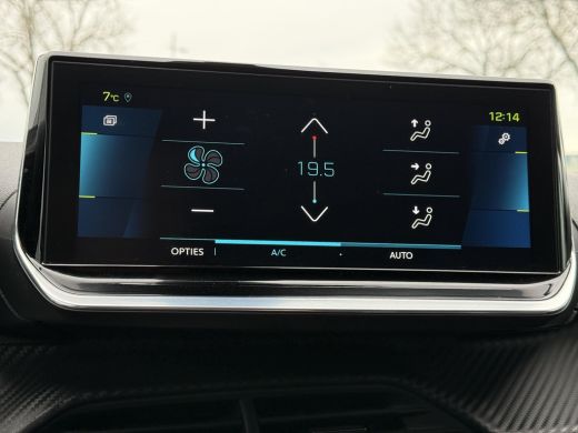 Peugeot e-2008 Aut. EV Allure 50kWh | Navi | Camera | 3D Cockpit | ActivLease financial lease