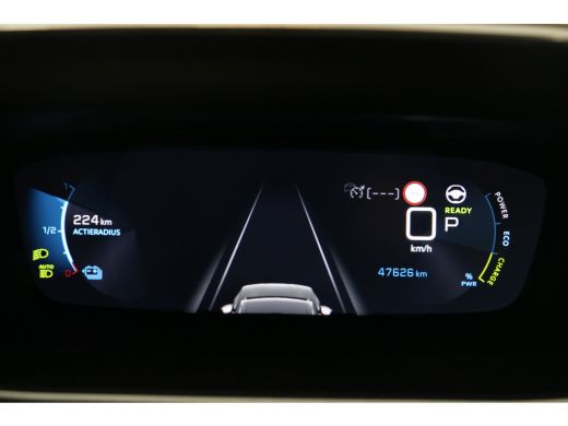 Peugeot e-2008 EV GT Pack 50 kWh | Navi | Camera | Verw. voorstoelen | PDC V+A | Leder alcantara | Cruise contro... ActivLease financial lease