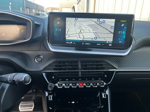 Peugeot e-2008 EV GT Pack 50 kWh | Navi | Camera | Verw. voorstoelen | PDC V+A | Leder alcantara | Cruise contro... ActivLease financial lease