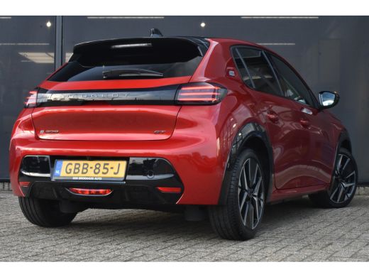 Peugeot e-208 EV GT 51 kWh 156pk 3 Fase 98%SOH! | Panoramadak | Massage | Elektr. Stoelen | 360 Camera | Stoelv... ActivLease financial lease