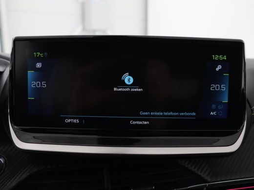 Peugeot e-208 EV GT Pack 50 kWh | Adaptive cruise | Carplay | Camera | Half leder | Keyless | Sportstoelen | Na... ActivLease financial lease