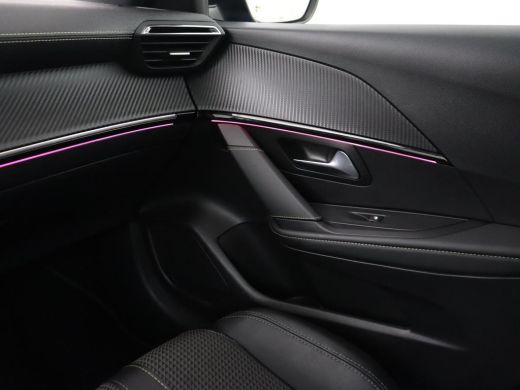 Peugeot e-208 EV GT Pack 50 kWh | Adaptive cruise | Carplay | Camera | Half leder | Keyless | Sportstoelen | Na... ActivLease financial lease