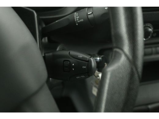 Peugeot Expert 2.0 BlueHDI L2H1 | Euro6 | Airco | Cruise | Trekh. | 3-Zits | Navi | Parkeersens. ActivLease financial lease