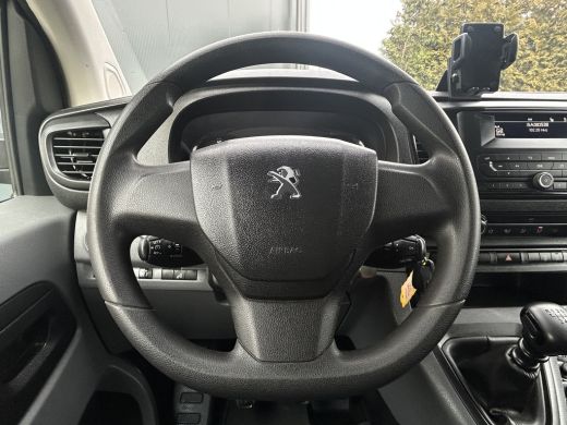 Peugeot Expert 2.0 HDI 123 PK / L2H1 / 1e EIG. / TREKHAAK / INRICHTING / AIRCO / CRUISE / BLUETOOTH / 6-BAK ActivLease financial lease