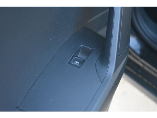 Seat Arona 1.0 TSI 95PK Style Business Intense | TREKHAAK | CAMERA | NAVIGATIE | CRUISE | CLIMATE CONTROL | LED ActivLease financial lease