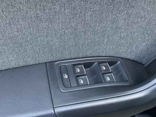 Seat Ateca 1.5 TSI Style Stoelverw. Carplay Trekhaak Business Intense ActivLease financial lease