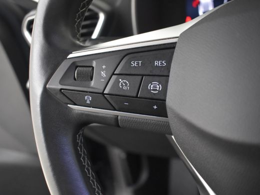 Seat Leon Sportstourer 1.0 eTSI Style Business Intense 111pk DSG/AUTO | Trekhaak | Camera achter | Adaptief... ActivLease financial lease