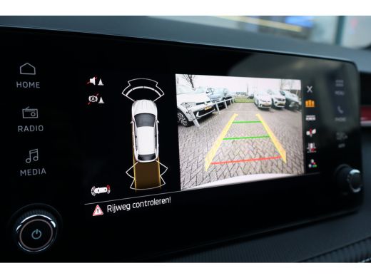 Skoda Fabia 1.0 TSI Monte Carlo 115PK | Achteruitrijcamera | Cruise control | Keyless entry ActivLease financial lease