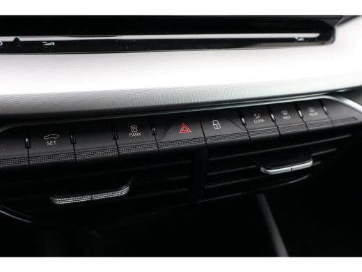 Skoda Octavia Combi 1.5 TSI MHEV Business Edition 149PK | Achteruitrijcamera | Cruise control | Draadloze telef... ActivLease financial lease