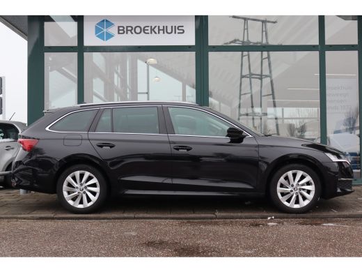 Skoda Octavia Combi 1.5 TSI MHEV Business Edition 149PK | Achteruitrijcamera | Cruise control | Draadloze telef... ActivLease financial lease