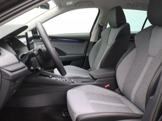 Skoda Octavia Combi 1.5 TSI MHEV Selection 115PK DSG Adaptieve Cruise Control, Parkeersensoren voor en achter, ... ActivLease financial lease