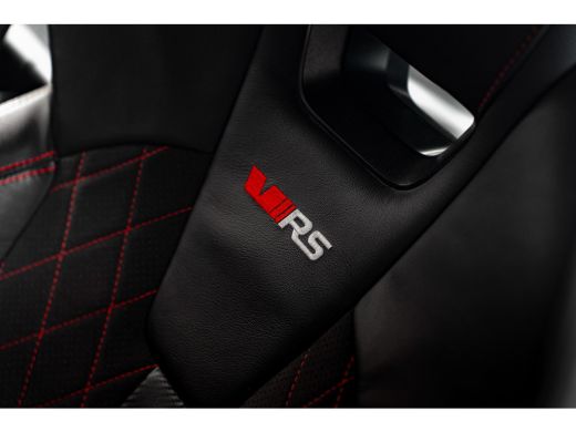 Skoda Octavia Combi 245 PK RS iV Head up | 360 Camera | Trekhaak | Adaptive cruise control | Massagefunctie | C... ActivLease financial lease