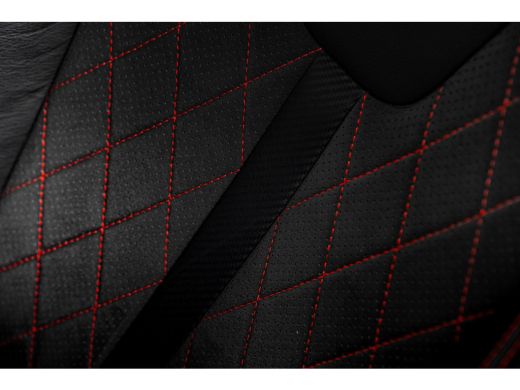 Skoda Octavia Combi 245 PK RS iV Head up | 360 Camera | Trekhaak | Adaptive cruise control | Massagefunctie | C... ActivLease financial lease