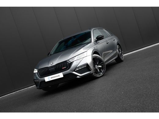 Skoda Octavia Combi 245 PK RS iV Head up | 360 Camera | Trekhaak | Adaptive cruise control | Massagefunctie | C... ActivLease financial lease