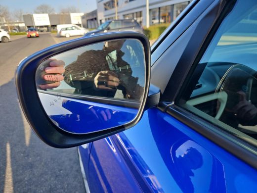 Suzuki Swift 1.2 Select Smart Hybrid ActivLease financial lease