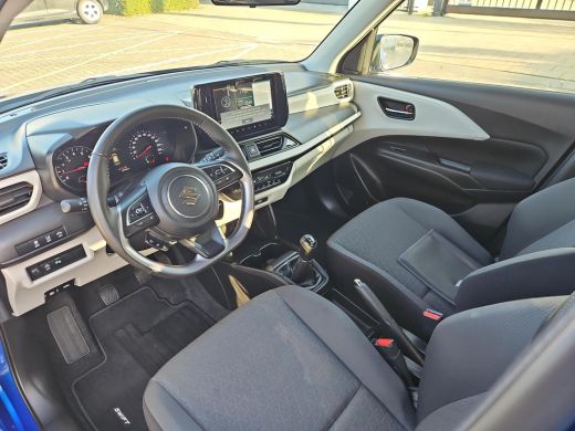 Suzuki Swift 1.2 Select Smart Hybrid ActivLease financial lease