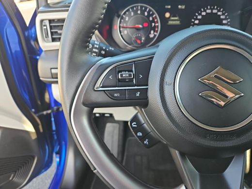 Suzuki Swift 1.2 Select Smart Hybrid ActivLease financial lease