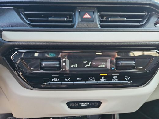 Suzuki Swift 1.2 Select Smart Hybrid ActivLease financial lease