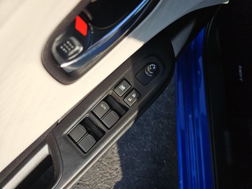 Suzuki Swift 1.2 Select Smart Hybrid ActivLease financial lease