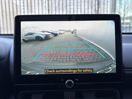 Toyota Yaris Cross 1.5 Hybrid 130 GR Sport **NIEUWE AUTO/ PANORAMA DAK/ DIRECT LEVERBAAR** ActivLease financial lease