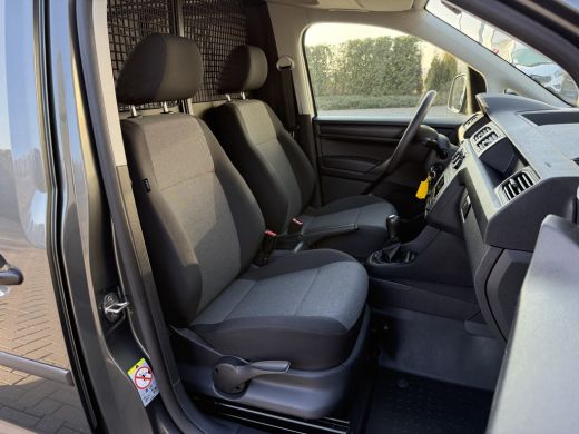 Volkswagen Caddy 2.0 TDI / L1H1 / 1e EIG. / AIRCO / CRUISE / TREKHAAK / 57.272 km! / ZEER NETJES! ActivLease financial lease