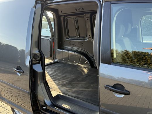 Volkswagen Caddy 2.0 TDI / L1H1 / 1e EIG. / AIRCO / CRUISE / TREKHAAK / 57.272 km! / ZEER NETJES! ActivLease financial lease