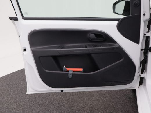 Volkswagen e-up! e-up! | Navigatiesysteem | Achteruitrijcamera | Cruise Control | ECC | 5-Deurs | 60.906 Km ActivLease financial lease