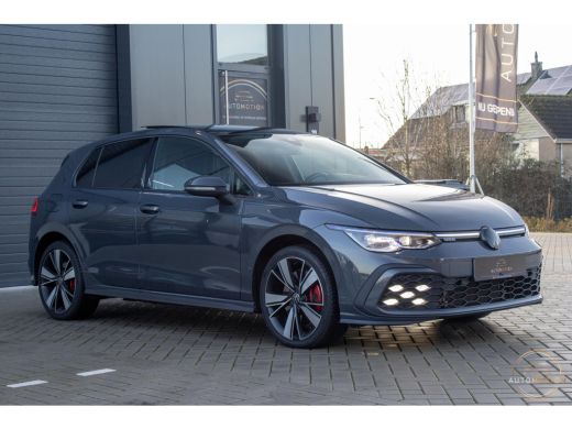 Volkswagen Golf 1.4 eHybrid GTE PANO IQ LIGHTS CAMERA ACC ActivLease financial lease