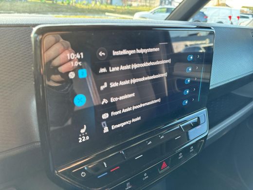 Volkswagen ID. Buzz Cargo Cargo 77 kWh | Trekhaak | Zeer compleet | L1 | 204 pk | SOH 97% | ActivLease financial lease