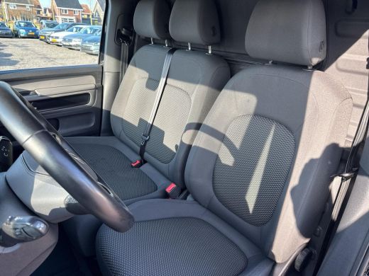 Volkswagen ID. Buzz Cargo Cargo 77 kWh | Trekhaak | Zeer compleet | L1 | 204 pk | SOH 97% | ActivLease financial lease