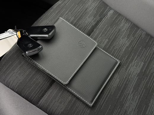 Volkswagen ID.4 Aut. Pro Edition 77kWh | Trekhaak | Navi | LED | Carplay | ActivLease financial lease