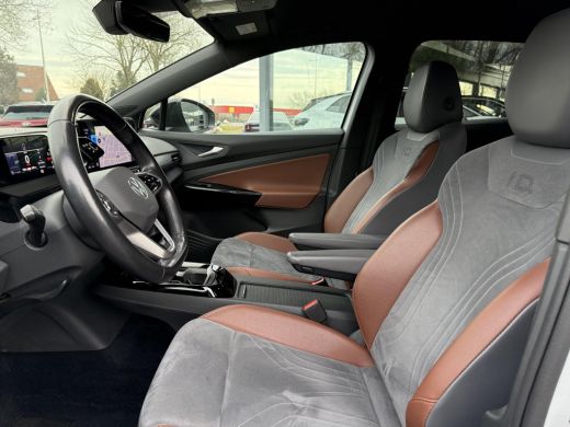 Volkswagen ID.4 First 77 kWh | Trekhaak | Camera | Navi | ActivLease financial lease