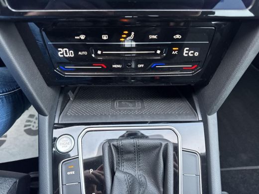 Volkswagen Passat Variant 1.4 TSI PHEV GTE Business | Elec. Klep | LED | App Connect | Trekhaak | SOH 94% | ActivLease financial lease