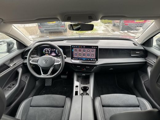 Volkswagen Passat Variant 1.5 eHybrid Business | PHEV | 204 pk | Trekhaak | A-Camera | ERGO | SOH 100% | ActivLease financial lease