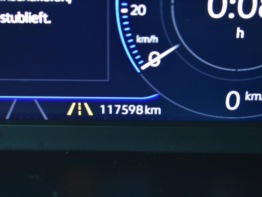 Volkswagen T-Roc 1.5 TSI Sport R-line 150pk/DSG/AUTO Panorama dak | Camera achter | Navigatie | App connect | Adap... ActivLease financial lease