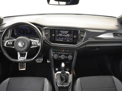 Volkswagen T-Roc 1.5 TSI Sport R-line 150pk/DSG/AUTO Panorama dak | Camera achter | Navigatie | App connect | Adap... ActivLease financial lease