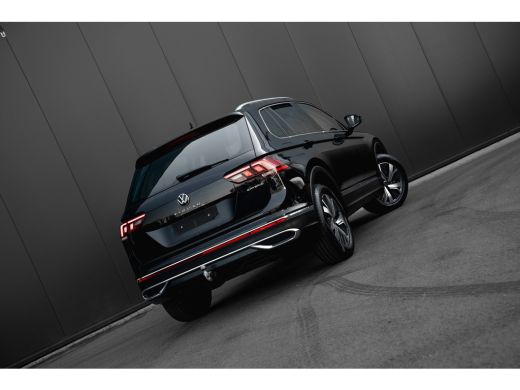 Volkswagen Tiguan 1.4 TSI eHybrid 245PK DSG | Panorama Dak | Apple Carplay | Navi | ActivLease financial lease