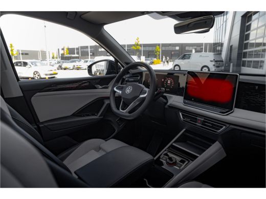 Volkswagen Tiguan 1.5TSi 272pk eHybrid Elegance | Panoramadak | Harman Kardon | Trekhaak | ActivLease financial lease