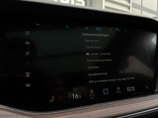 Volkswagen Touareg 3.0 TSi eHybrid 340 pk 4MOTION Elegance | Luchtvering | Elektrische Panoramadak | Achteruitrijcam... ActivLease financial lease