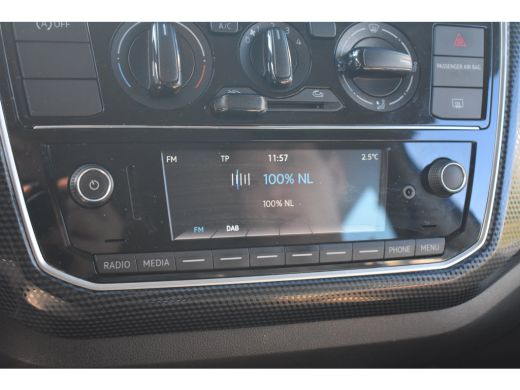 Volkswagen up! 1.0 60PK BMT move | NAVI VIA APP | BLUETOOTH | AIRCO | DAB+ | LED ActivLease financial lease