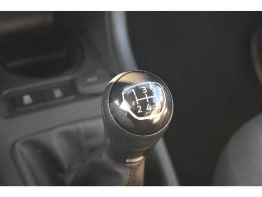 Volkswagen up! 1.0 60PK BMT move | NAVI VIA APP | BLUETOOTH | AIRCO | DAB+ | LED ActivLease financial lease